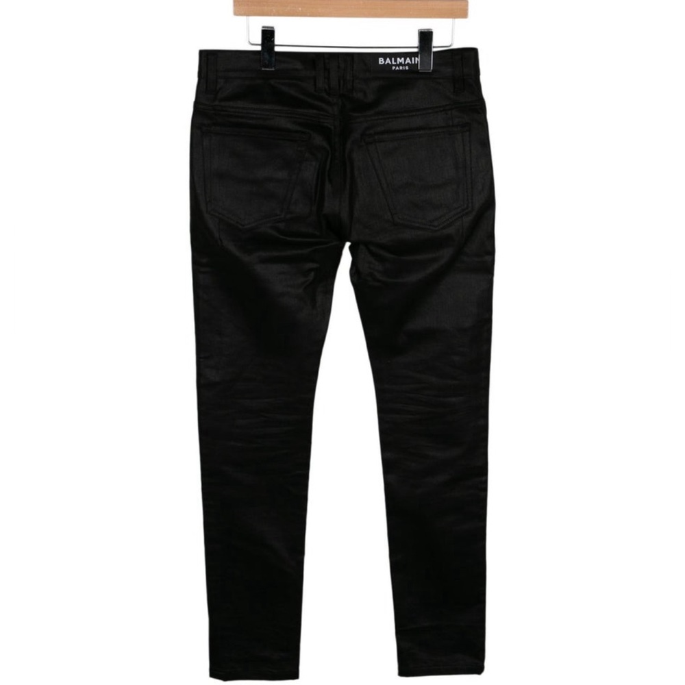 •   Balmain Skinny Jeans
•   Black
•   5 Pockets